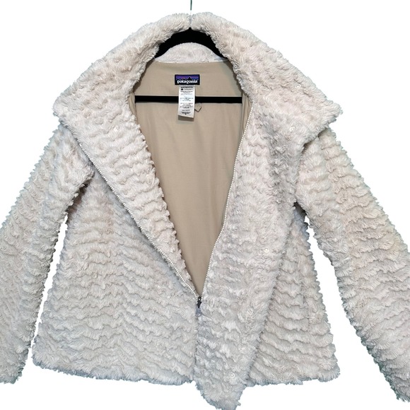 Patagonia Womens Jacket M Pelage Raschel Fleece Fur Wrap Asymmetrical Cream - Picture 6 of 13